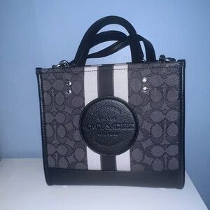 Coach Dempsey Tote 40